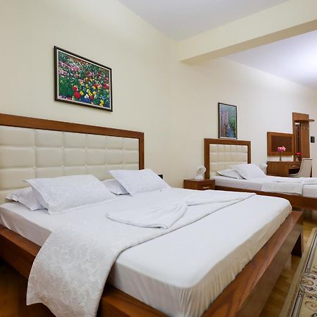 Hotel Kanione Cerenisht Kültér fotó